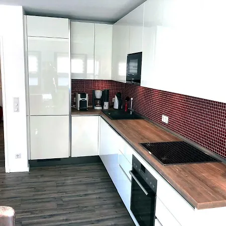 Apartment Ferienwohnung Koberg 12 *